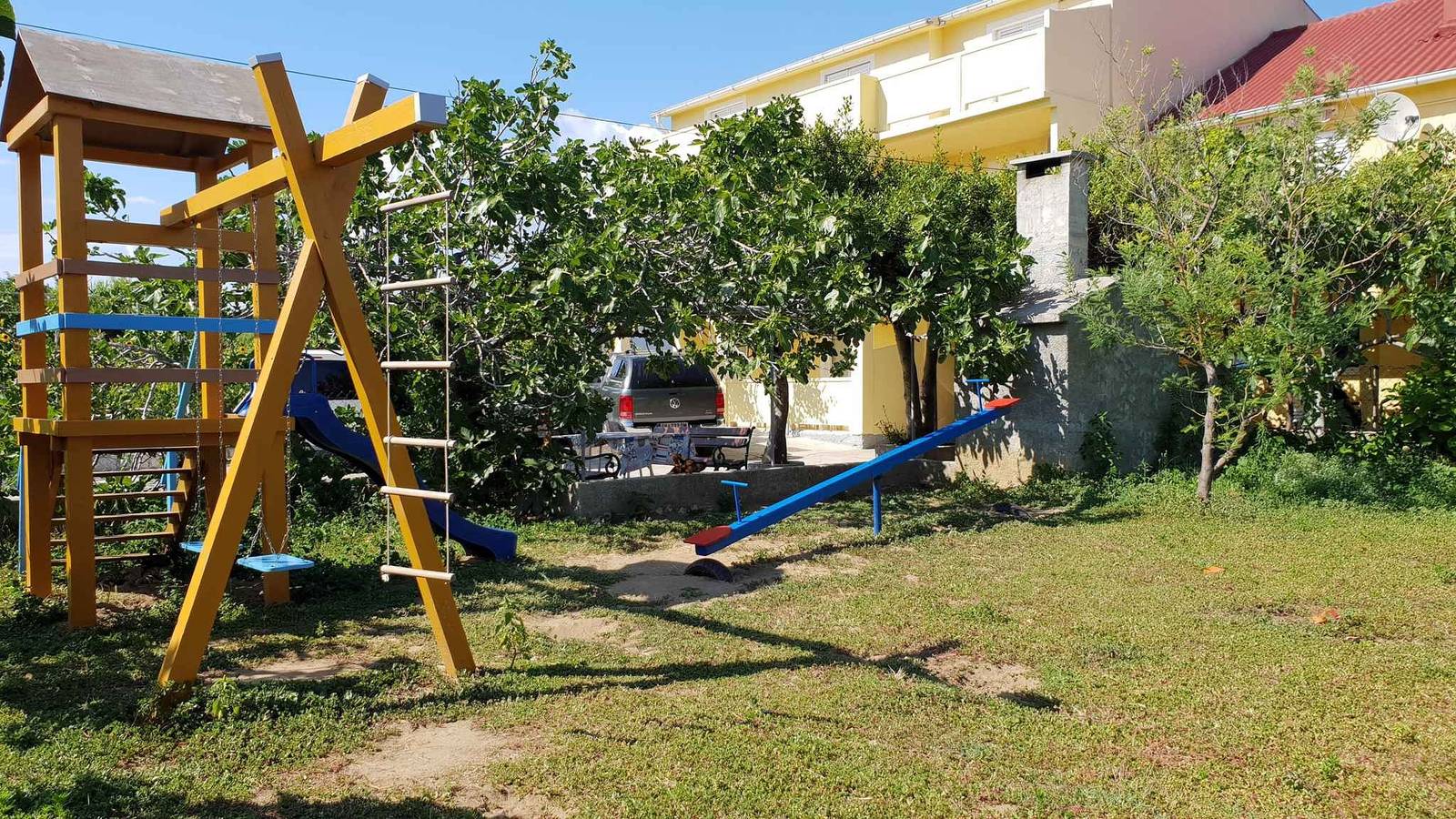 Ganze Ferienwohnung, Ferienwohnung 350 m von der Adria in Lopar, Rab