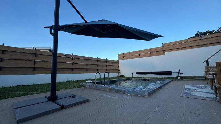 Villa pour 8 personnes, avec jardin ainsi que jacuzzi et piscine à Sainte-Marie (Île de la Réunion)