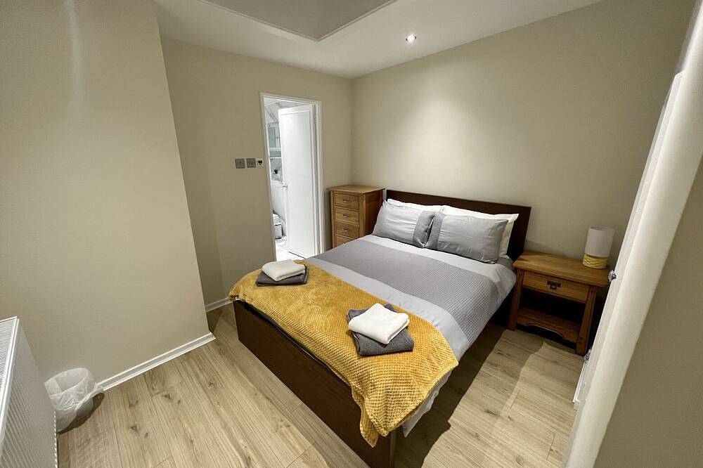 Immaculate Double Room with Ensuite in Inverness in Inverness, Highlands