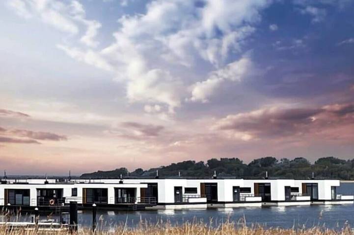 Ferienhaus für 4 Personen, mit Terrasse und Sauna in Ribnitz-Damgarten