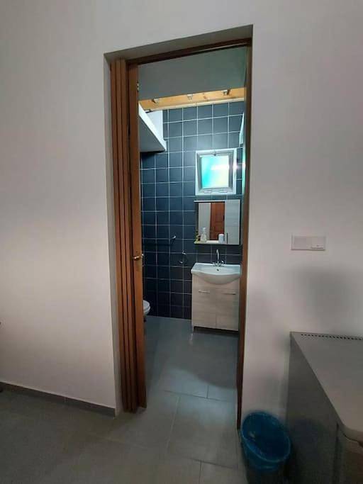 Anna Guesthouse 10 min walk from the beach in Larnaka, Larnaca Bezirk