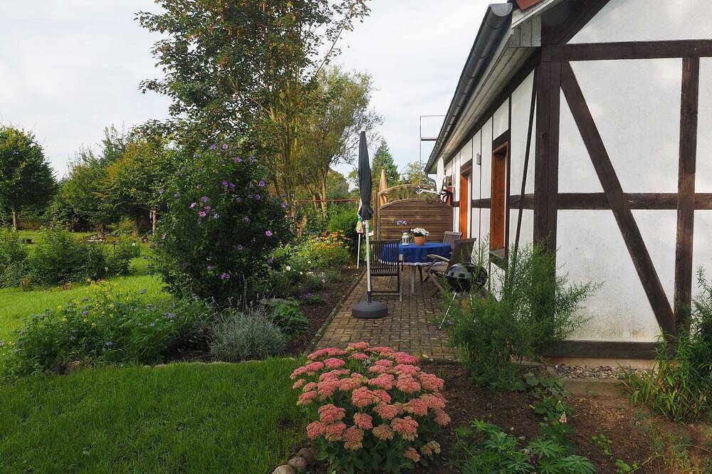 Ganze Wohnung, Ferienwohnung auf dem Honighof - Fewo Honighof in Prebberede, Mecklenburgische Schweiz