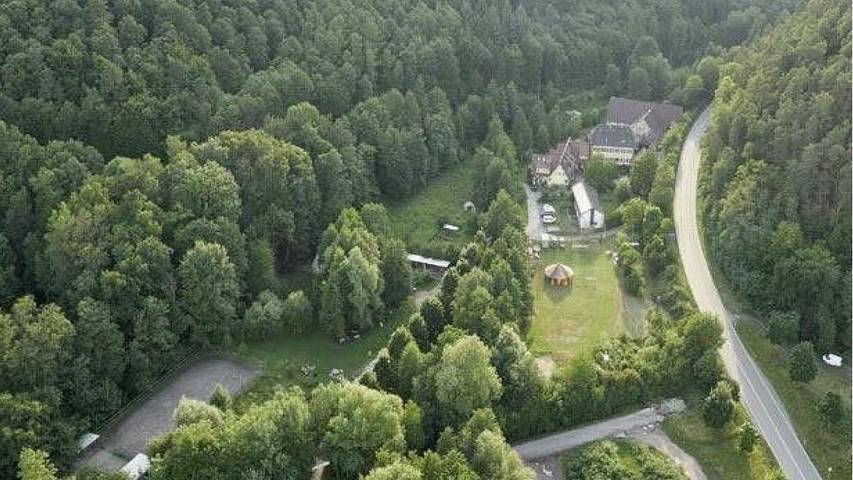 Ferienwohnung für 8 Personen, mit Garten, kinderfreundlich in Klingenmünster