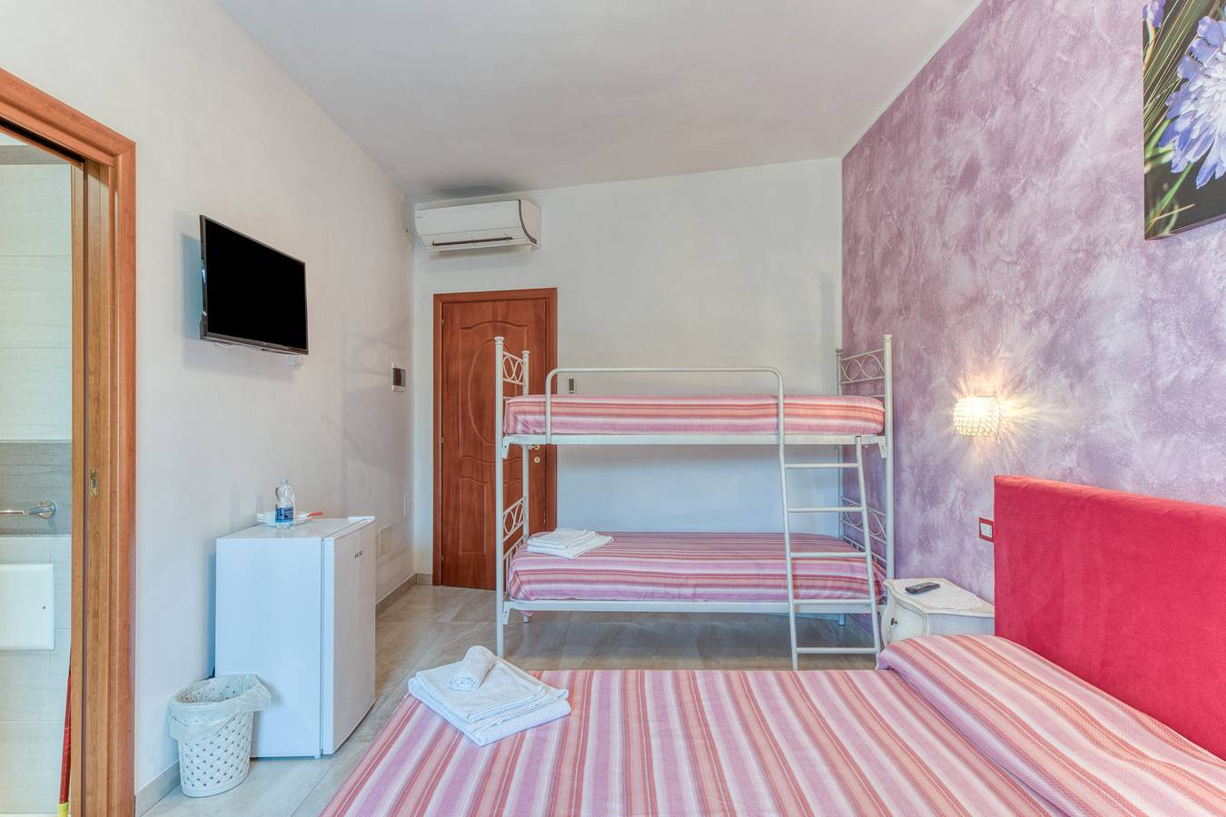 Alojamiento y desayuno 'Tallyho Garofano' con terraza compartida, Wi-Fi y aire acondicionado in Salve, Golfo de Tarento