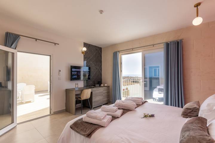 Hotel für 2 Personen, mit Terrasse und Meerblick sowie Pool in Gozo - 3