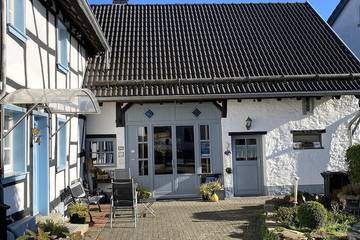 Ferienhaus für 4 Personen, mit Garten und Terrasse im Ahrtal