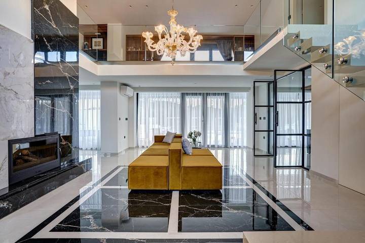 Villa for 8 people, with Balcony and Hot tub as well as Terrace and Garden in Faliraki
