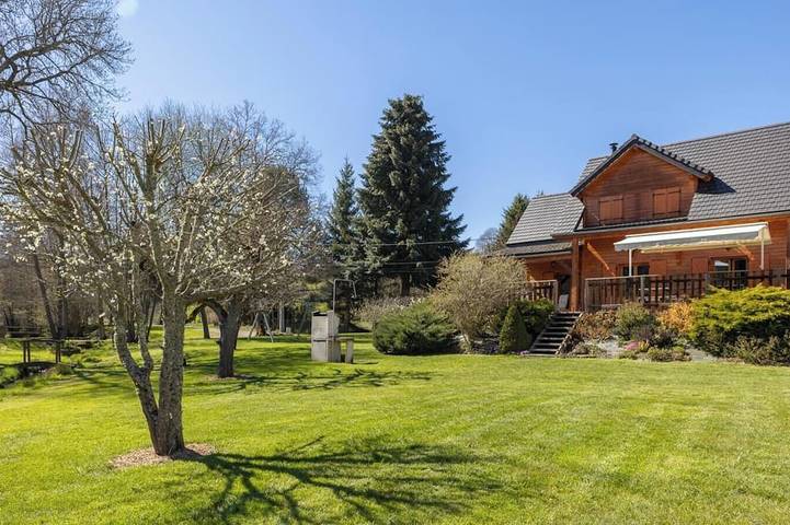 Location de vacances pour 8 personnes, avec Balcon et Jardin à Gelles
