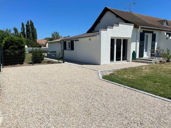 Location de vacances pour 4 personnes, avec terrasse et jardin à Châteauneuf-sur-Loire - 3