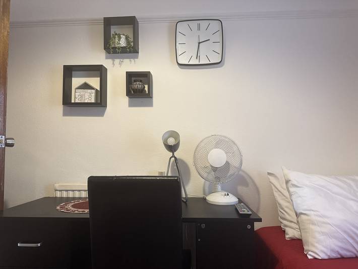 4 Schlafzimmer Haus gemietet von der Zimmer in Haringey, London