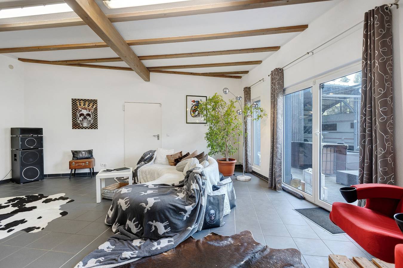 Appartamento intero, Deluxe Loft Hegau-Bodensee: Eleganza e Comfort vicino al Lago di Costanza in Hilzingen, Hegau