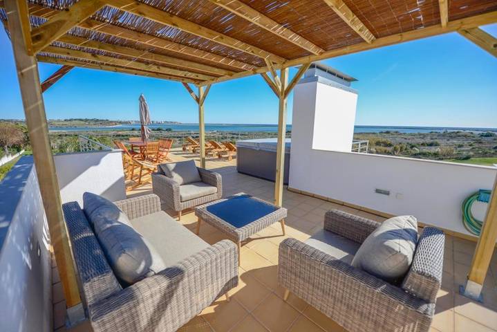 Ferienhaus mit Meerblick für 8 Personen, mit Ausblick und Garten sowie Seeblick und Pool in Lagos - 3