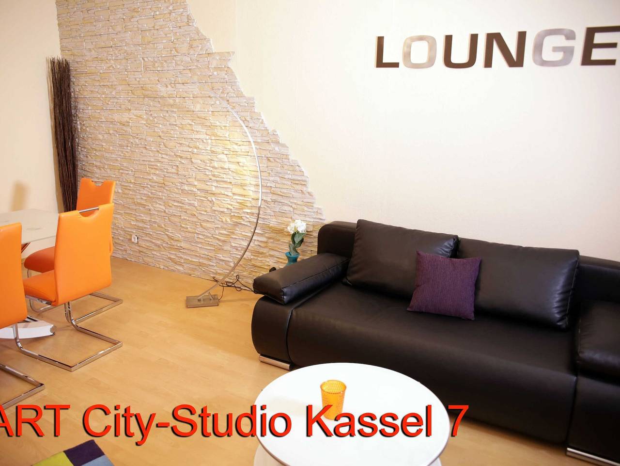 Ganze Ferienwohnung, Art City-Studio Kassel 7 in Niestetal, Hessisches Bergland