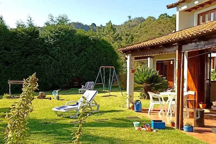 Casa de férias para 5 pessoas, com jardim em Santa Cruz (Madeira)