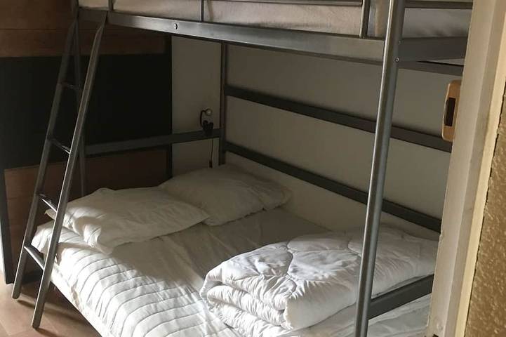 Gîte pour 4 personnes, avec balcon dans Saint-Jean-Montclar - 3