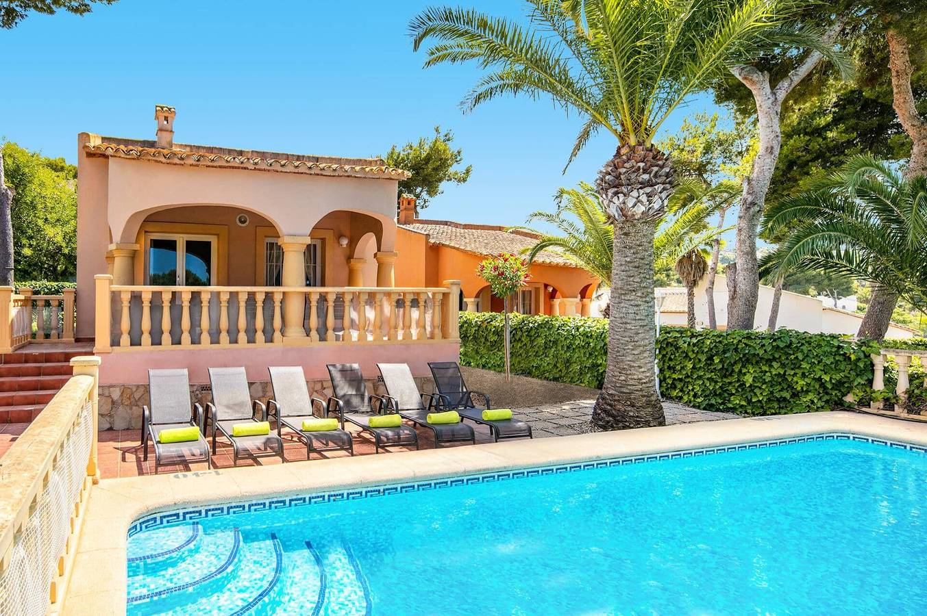 Casa vacanza a Jávea a partire da 81€ a notte