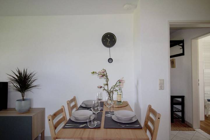Hel lejlighed, Apartment 'No15' with Private Terrace, Shared Garden and Wi-Fi in Pfullendorf, Region Bodensee-Oberschwaben
