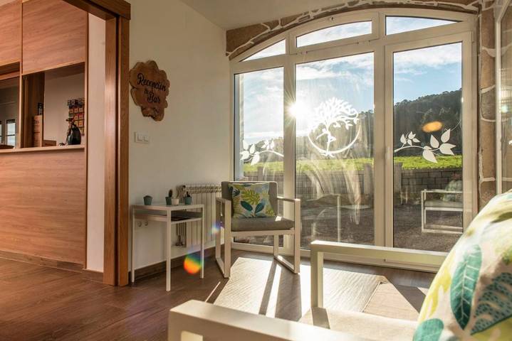 Hostal para 6 personas, con jardín y vistas en Valdés 
