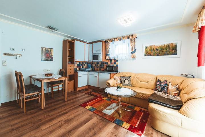 Ganze Ferienwohnung, Garten-Apartment Seighäusl - mit Pool & Joker Card in Saalbach, Saalbach-Hinterglemm