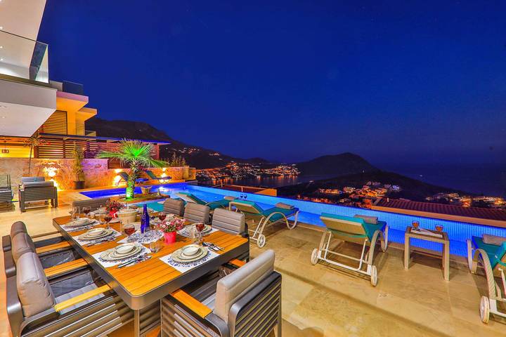 Villa für 8 Personen mit Terrasse in Kaş, Provinz Antalya