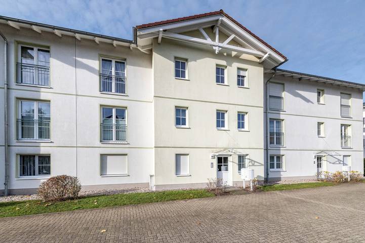 Ferienwohnung für 2 Personen, mit Balkon in Rostock und Umgebung