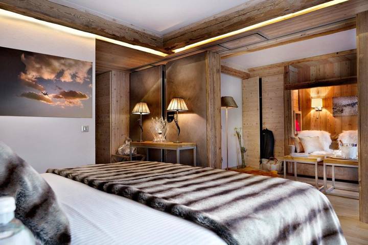 Hôtel pour 2 personnes, avec sauna ainsi que jacuzzi et piscine