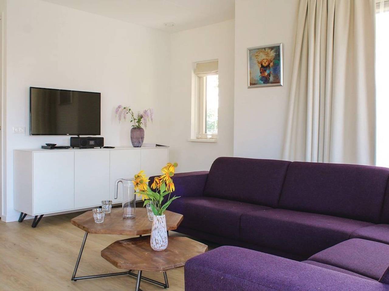 Villa in Friesland mit Steg für 8 Von Belvilla in Idskenhuizen, Ijsselmeer