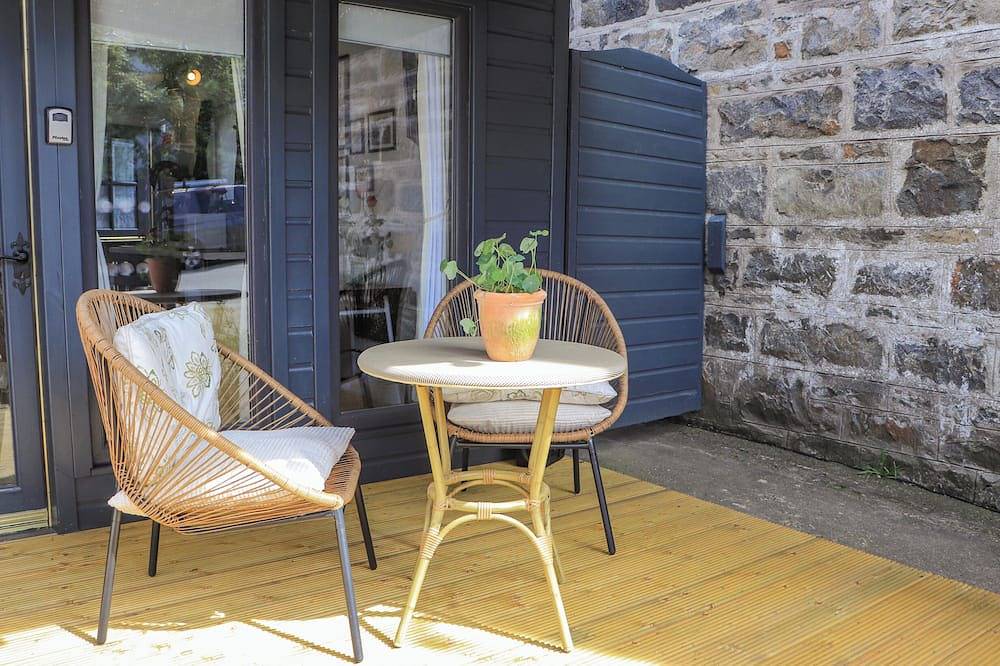 Creed Cabin, pet friendly, character holiday cottage in Stornoway in Lewis and Harris, Äußere Hebriden