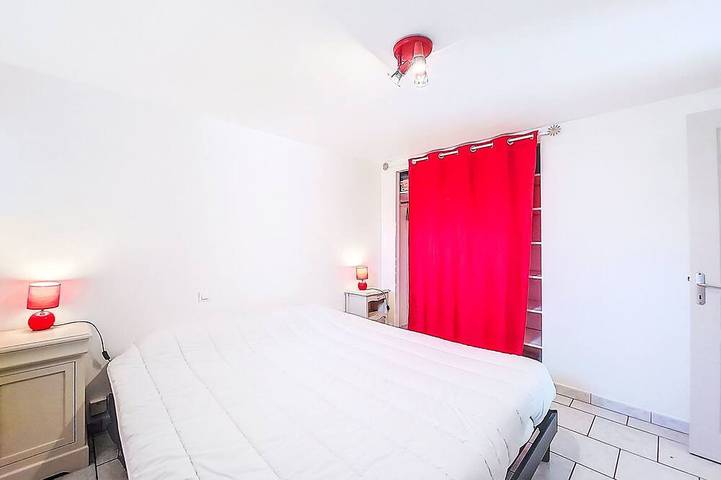 Location de vacances pour 4 personnes, animaux acceptés à Queyssac-les-Vignes - 4