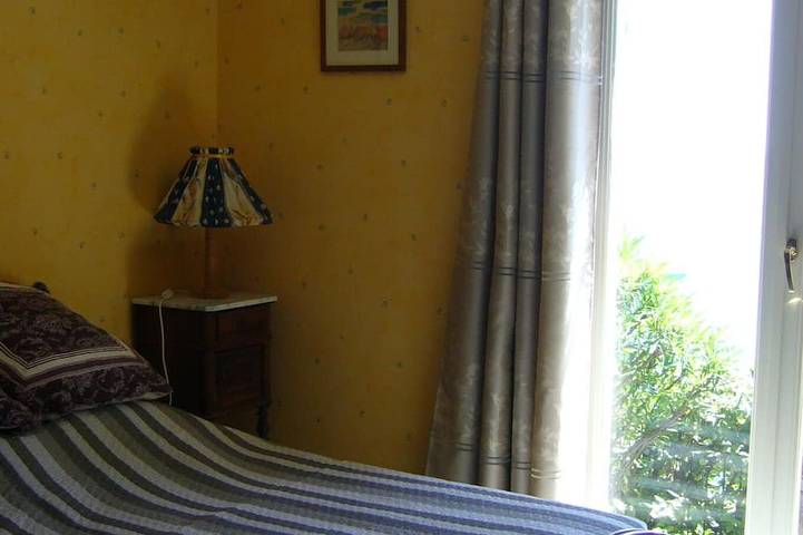 Gîte pour 3 personnes, avec jardin, animaux acceptés à Èze - 4