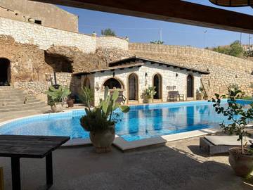 Cottage pour 3 personnes, avec piscine ainsi que jardin et terrasse à Noto