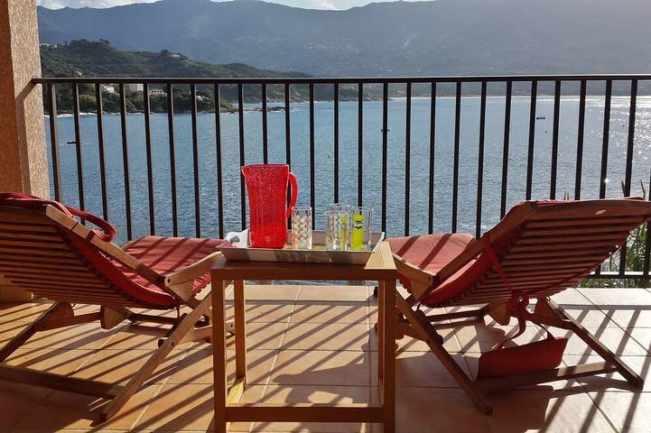 Villa pour 8 personnes, avec balcon et jardin - 1