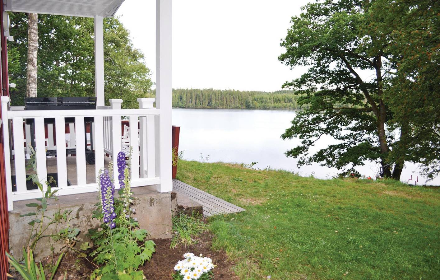 Ferienhaus für 6 Personen mit Terrasse in Jönköpings län