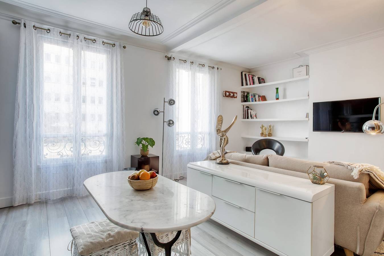 Entire apartment, Bright apartment in the heart of Neuilly in Neuilly-sur-Seine, Hauts-de-Seine