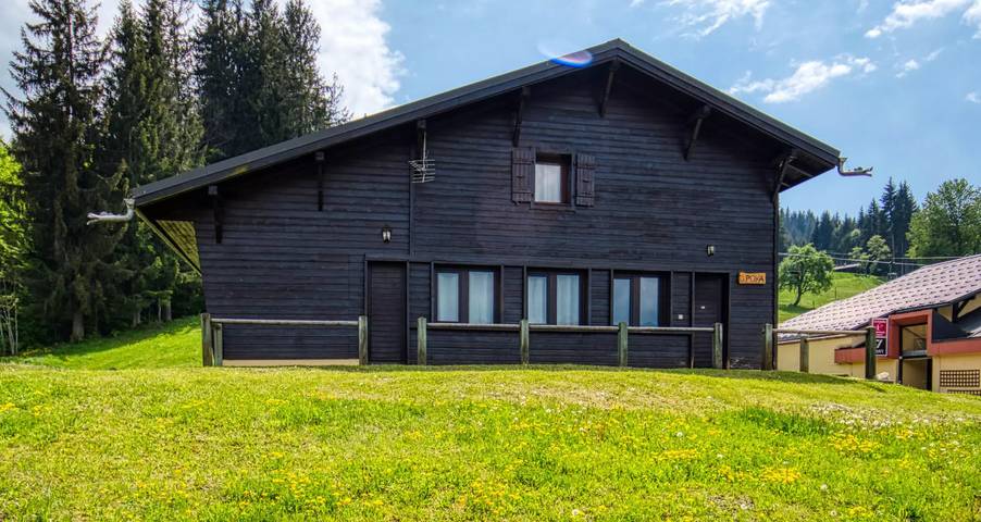 Gîte pour 12 personnes, avec balcon dans Station de Morillon - 2