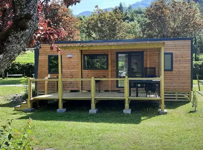 Camping pour 6 personnes dans l' Ain - 2