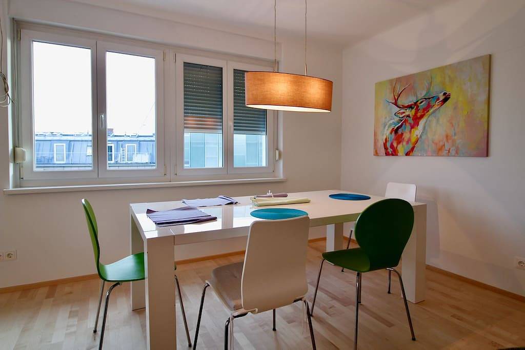 Ganze Wohnung, Ferienwohnung für 6 Personen mit Ausblick in Graz, Steirerland