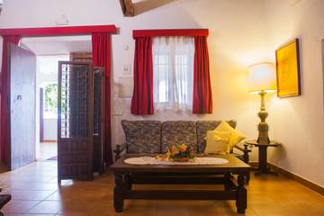 Villa in Sant Joan de Labritja, Ibiza Norden für 8 