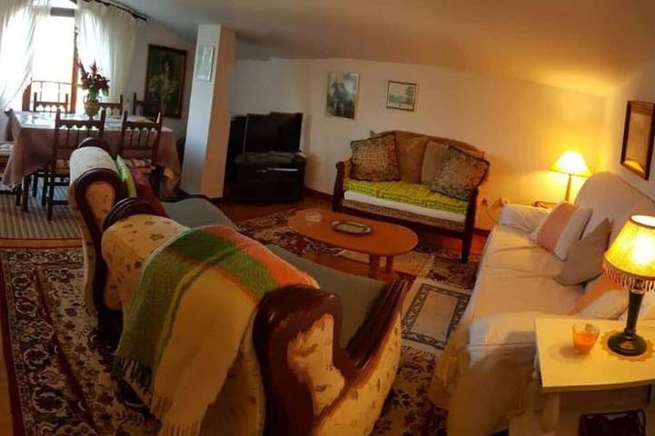 Appartement entier, Penthouse with stunning views in San Vicente de la Barquera, Parc naturel d'Oyambre