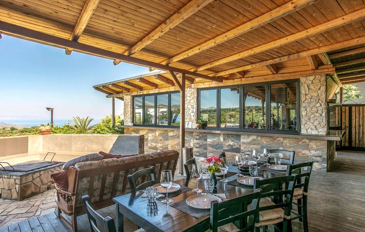 Location de vacances pour 9 personnes, avec jardin ainsi que piscine et sauna à Piedimonte Etneo - 3