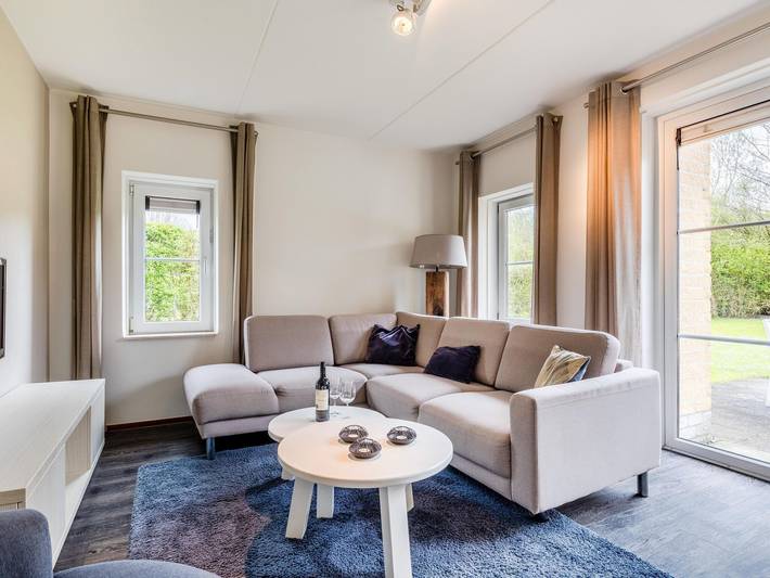Ferienhaus für 5 Personen, mit Terrasse und Garten sowie Pool und Sauna in Kamperland - 2