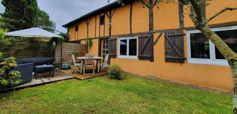Location de vacances pour 4 personnes, avec terrasse ainsi que jardin et jacuzzi à Saint-Vincent-de-Paul - 4