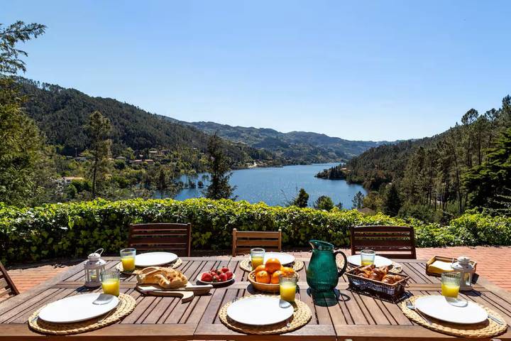 Villa para 10 pessoas, com Varanda e Terraço e ainda Jardim no Parque Nacional da Peneda-Gerês