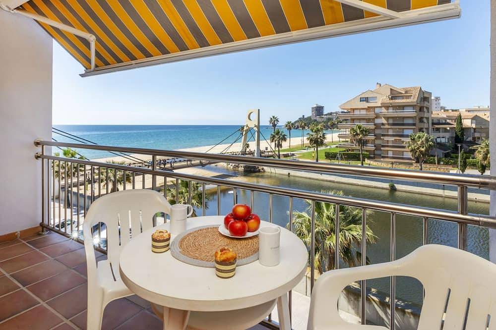 Apartamento entero, Rieramar by Interhome in Sant Antoni de Calonge, Calonge