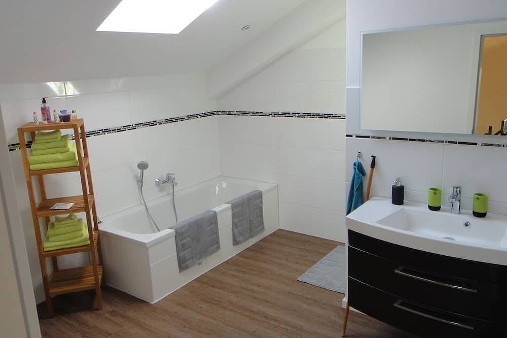 Maison de bien-être exclusive avec cheminée, sauna in Langatte, Sarrebourg