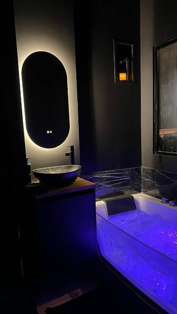 Gîte pour 2 personnes, avec jacuzzi à Maintenon