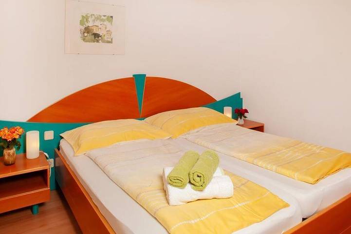 Bungalow für 4 Personen, mit Terrasse und Garten am Ossiacher See - 3