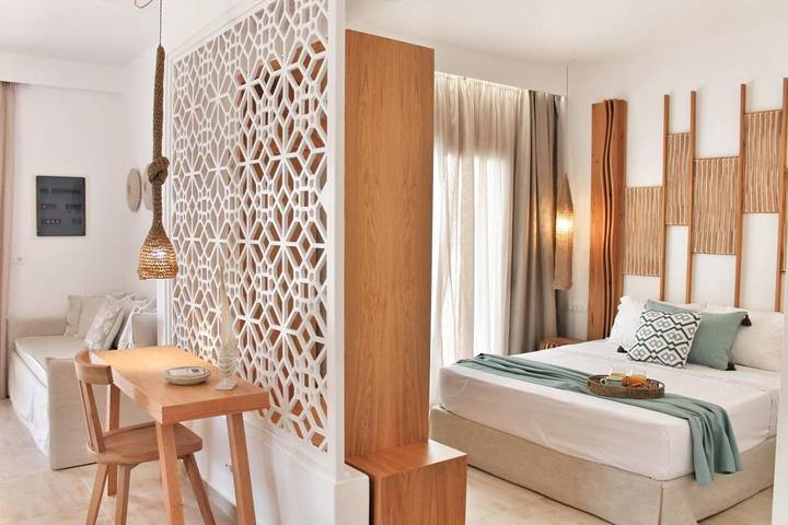 Villa für 2 Personen, mit Garten und Ausblick sowie Pool in Griechenland - 4