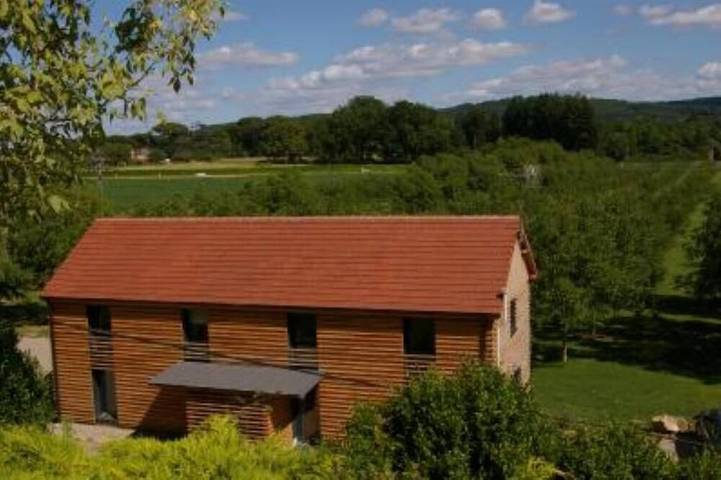 Gîte pour 8 personnes, avec Terrasse ainsi que Jardin et Piscine à La Roque-Gageac