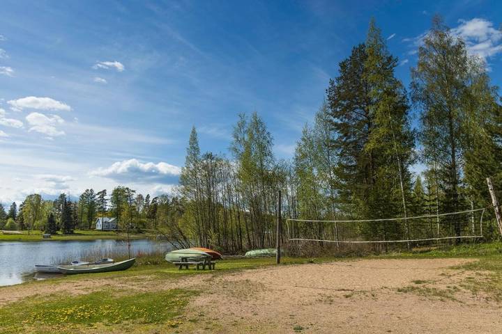 Maison d’hôte pour 2 personnes, avec terrasse ainsi que sauna et jardin, animaux acceptés dans Finlande méridionale